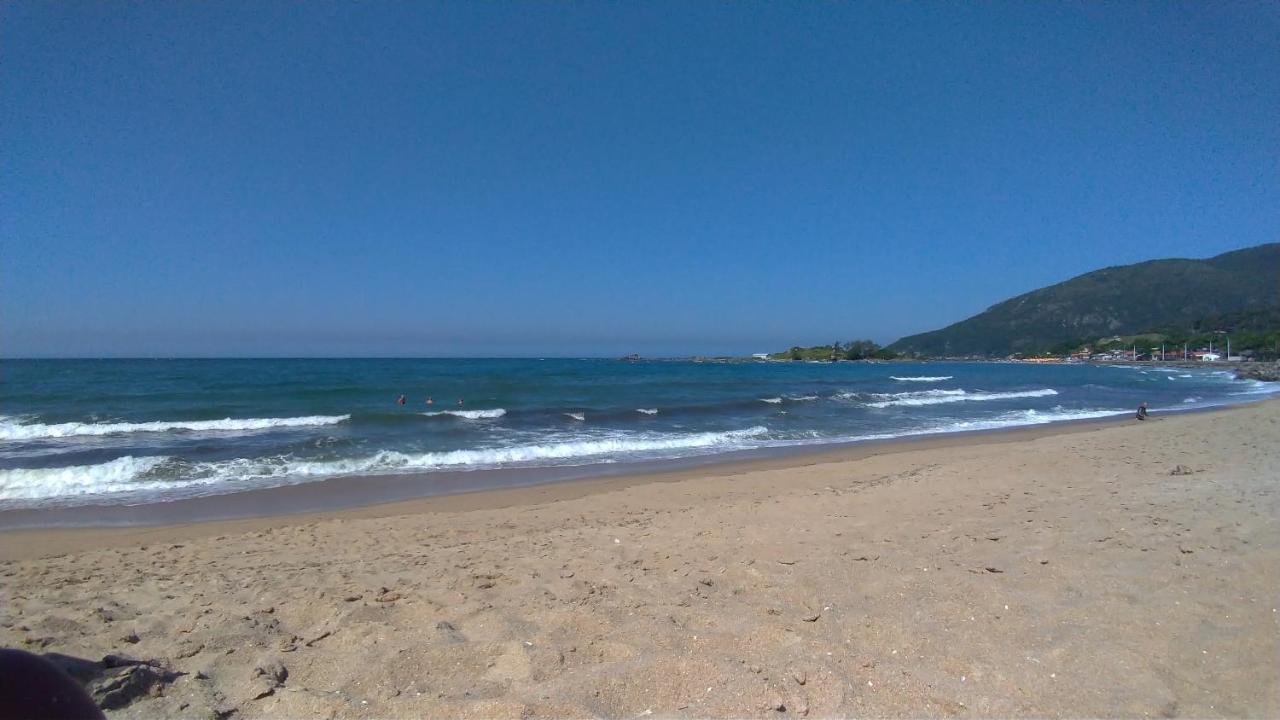 Chale Praia Da Armacao Florianopolis Exterior photo